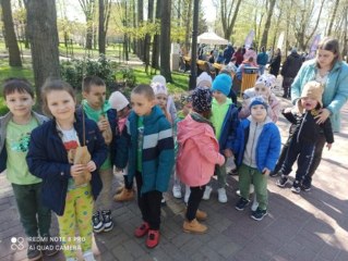 POZIOMKI OBCHODZĄ MIĘDZYNARODOWY DZIEŃ ZIEMI