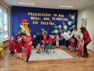 PASOWANIE NA PRZEDSZKOLAKA W GRUPIE POZIOMEK