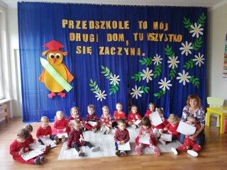 PASOWANIE NA PRZEDSZKOLAKA W GRUPIE POZIOMEK