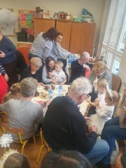 DZIEŃ BABCI I DZIADKA W GRUPIE KRECIKÓW