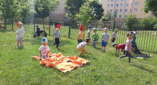 MALI ODKRYWCY ŚWIĘTUJĄ DZIEŃ DZIECKA