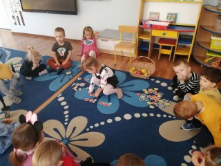 DZIEŃ WARZYW I OWOCÓW W GRUPIE POZIOMEK