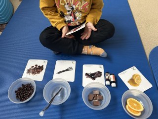 ZIMOWE ZAJĘCIA SENSORYCZNE