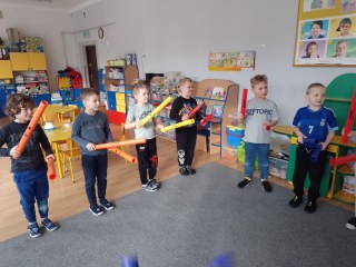 KOLOROWE NUTKI - ZIMOWA MUZYKA